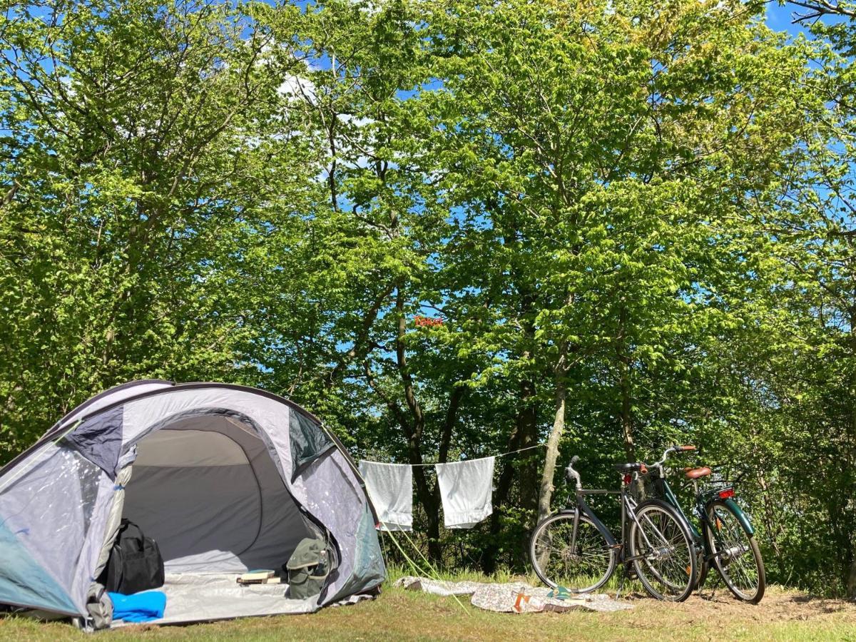 Badsted Camping Hotel Gudhjem Esterno foto
